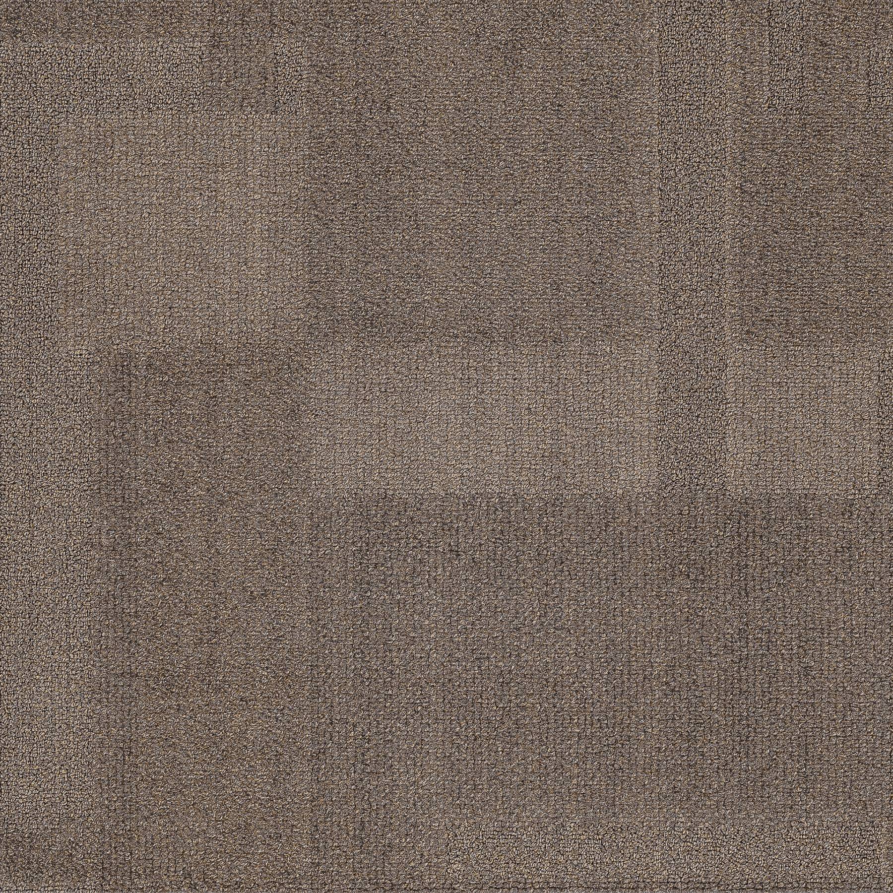 Vivid 202 - Almond Latte