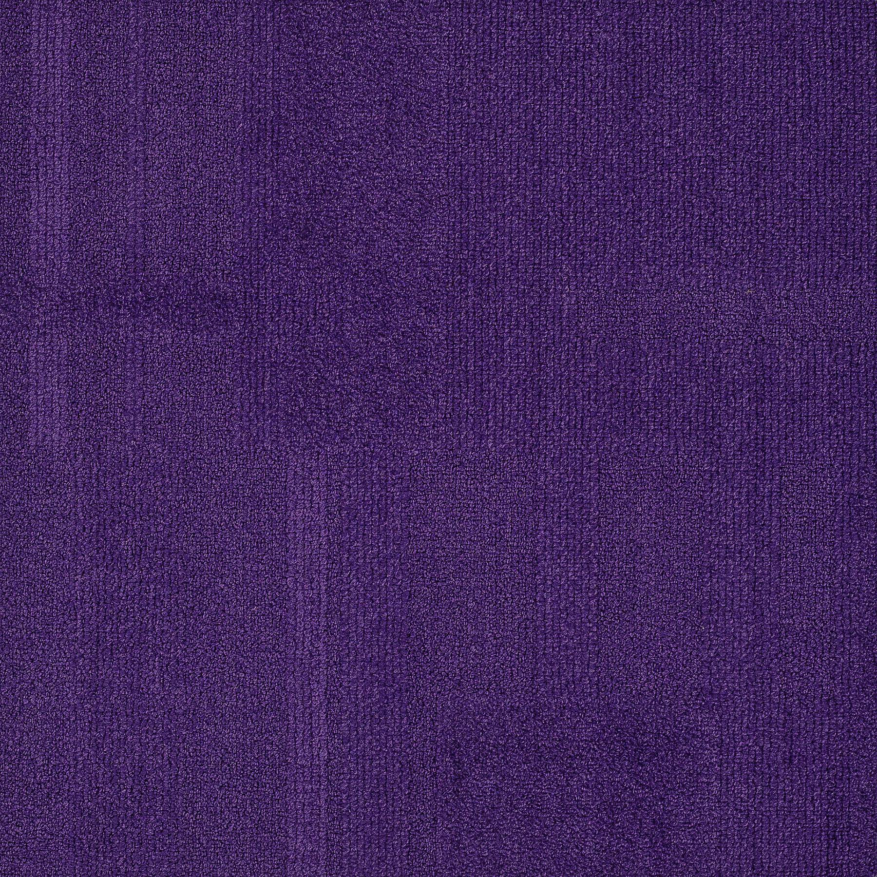 Vivid 202 - Aubergine Cuisine