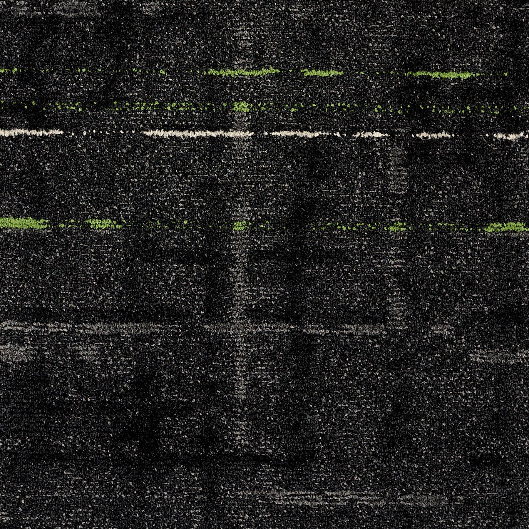 Strike II - Graphite Sulphur