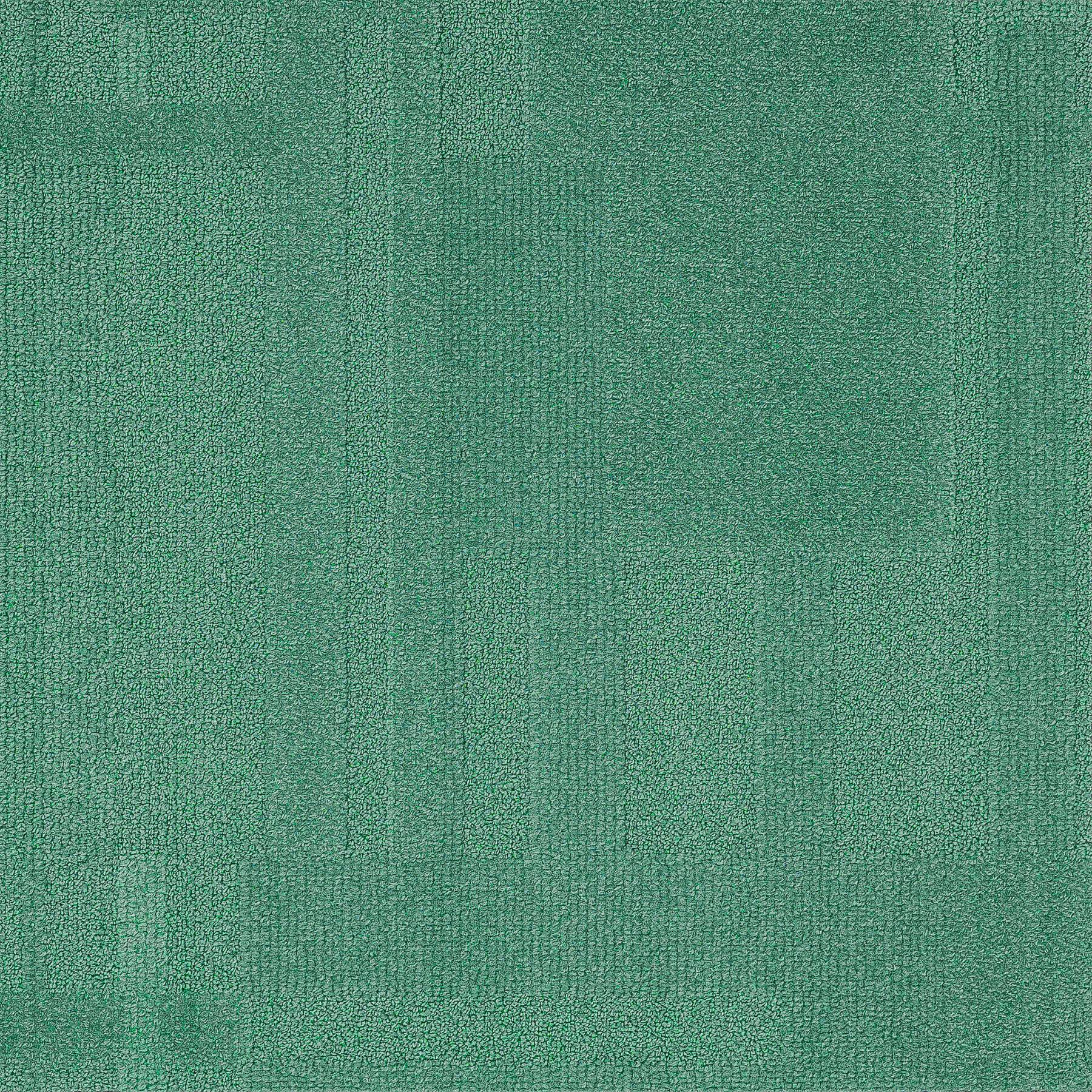 Vivid 202 - Pool Side